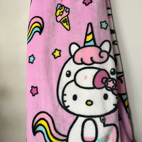 Hello Kitty Throw Blanket Rainbow Stars Ice Cream 🌈🍦60 x 70 NWT Brand New - Picture 3 of 7